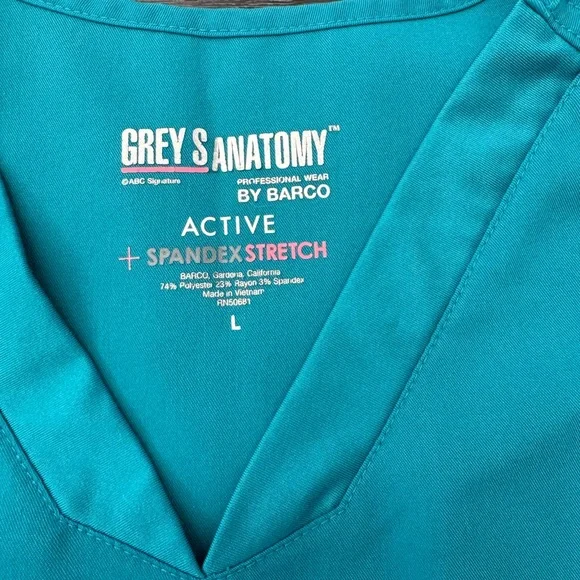 Grey’s Anatomy Active Large Scrub Top. Teal - Picture 3 of 5